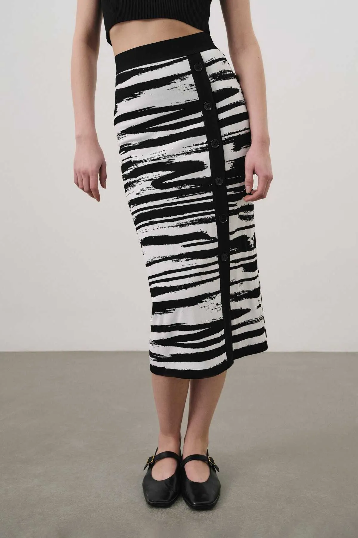 Black Ecru Skirt