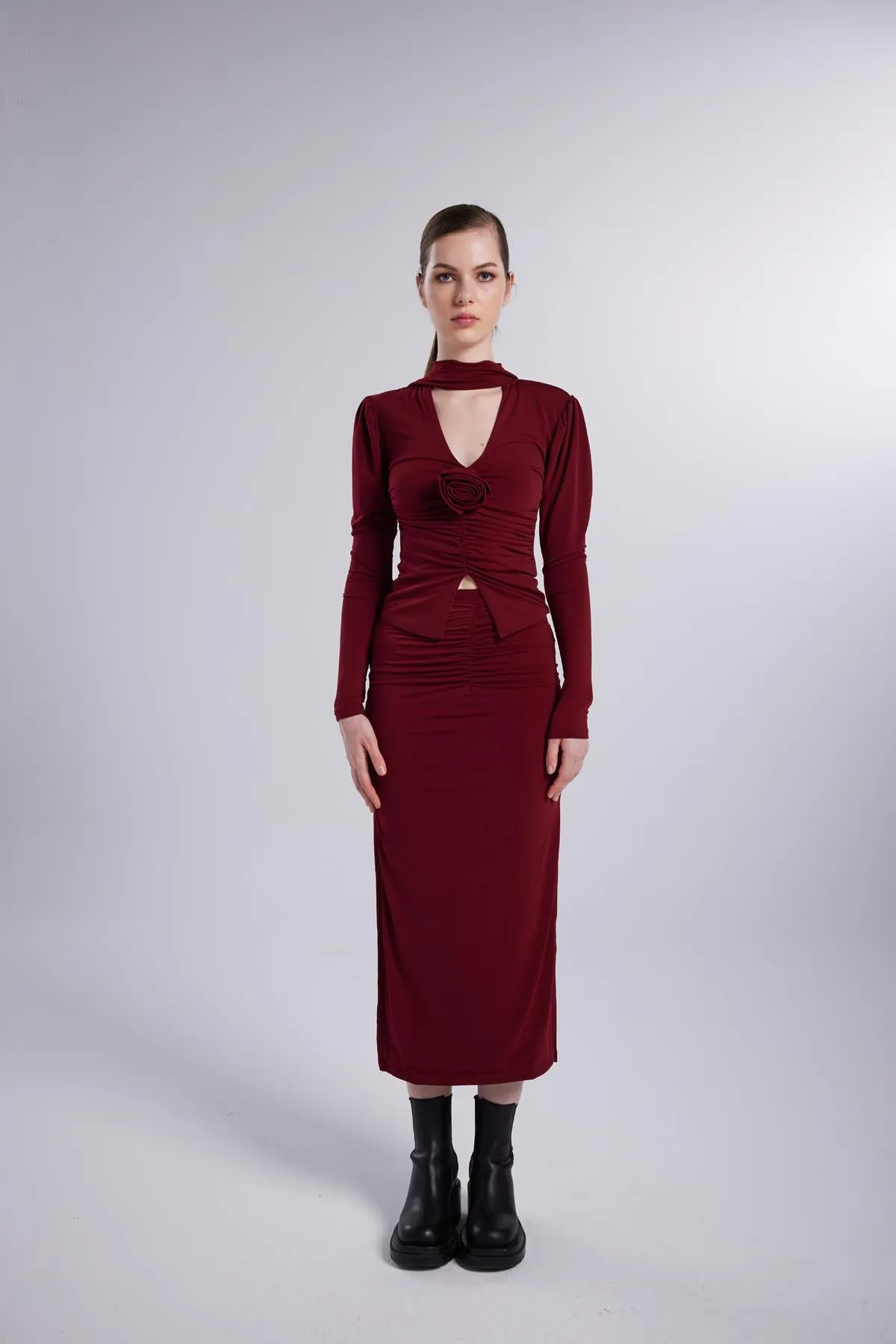 Serre Deep Slit Skirt Burgundy