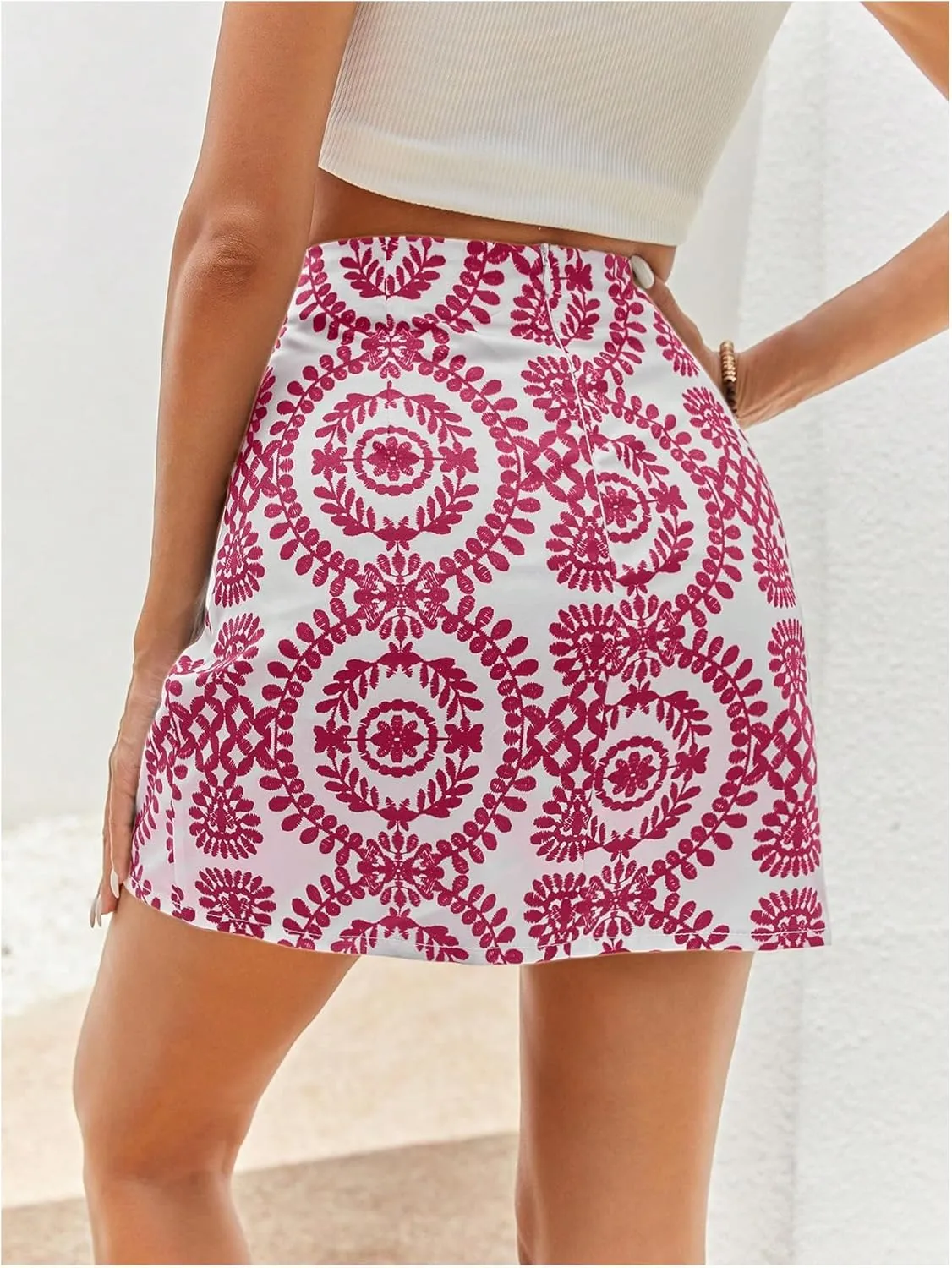 WDIRARA Women's Allover Print Knot Side High Waist Wrap Skirt Zipper Back Boho Mini Skirt