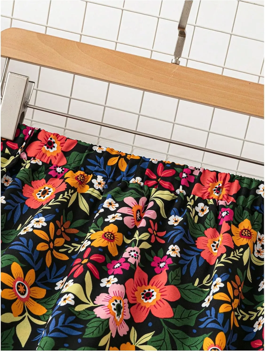 WDIRARA Women's Plus Size Floral Print Elastic Waist Ruffle Hem Skirt Boho Flowy A Line Skirt